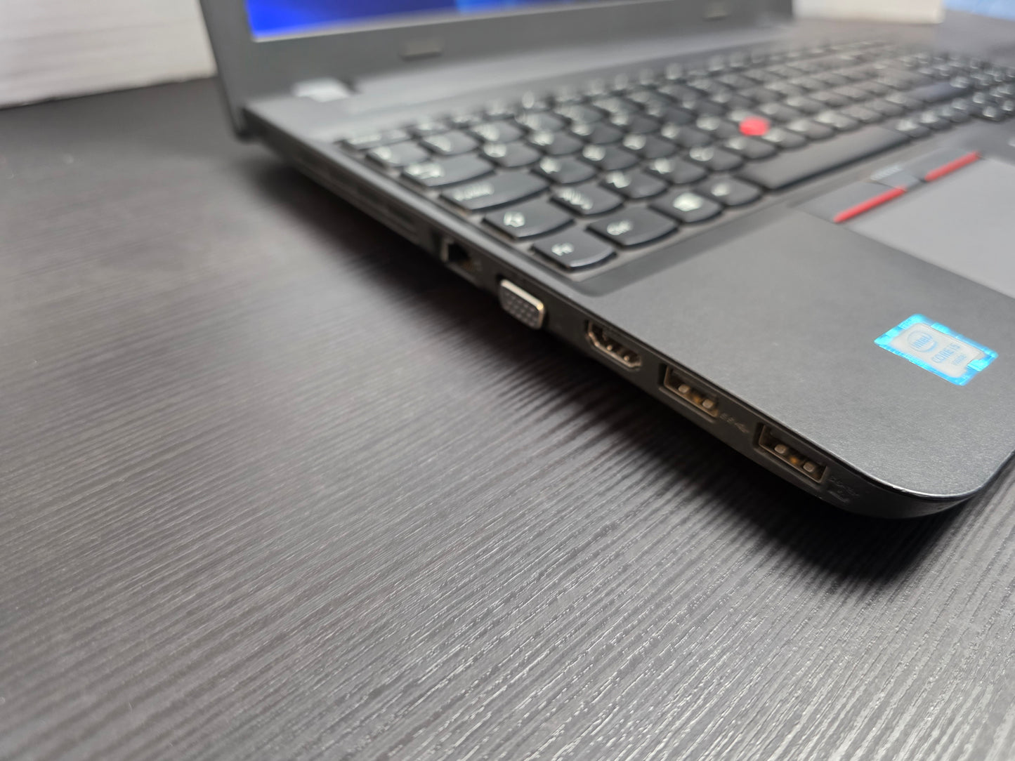 Lenovo ThinkPad E560 15.6" Intel Core i5 6200U