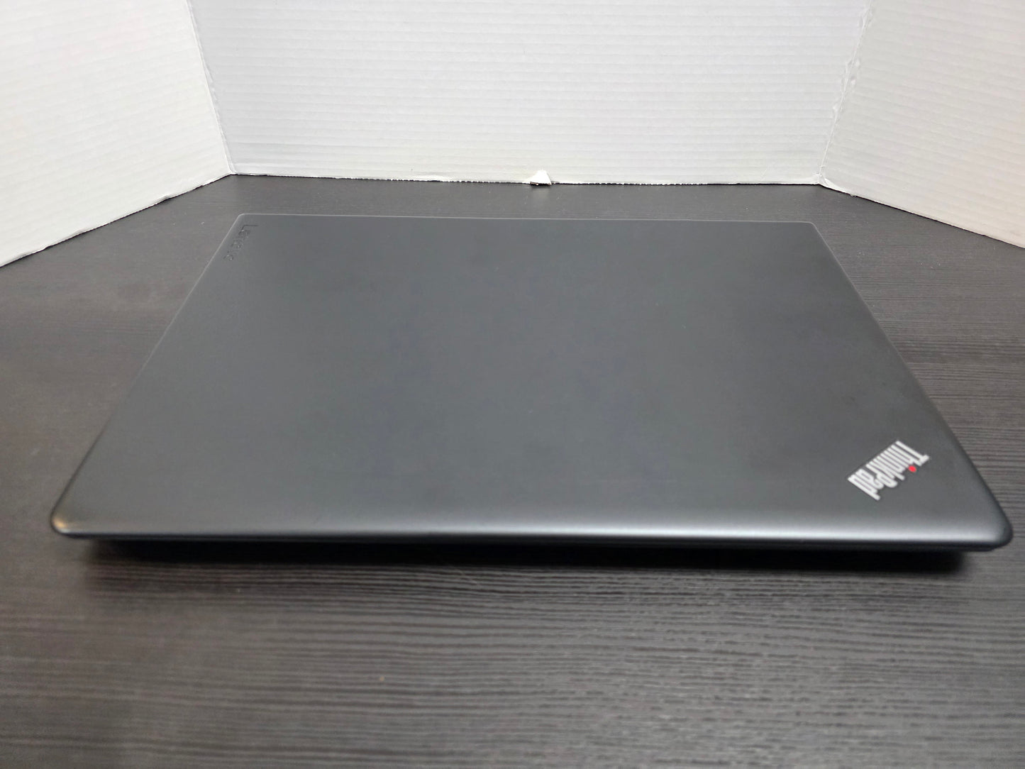 Lenovo ThinkPad E570 15.6" Intel Core i5 7200U