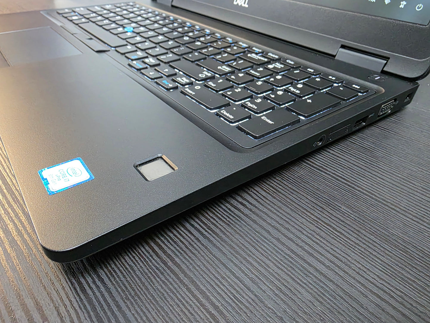 Dell Latitude 5591 15.6" Intel Core i7 8850H (NVIDIA)