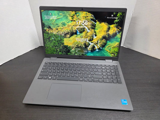 Dell Latitude 3540 15.6" Intel Core i5 1335U (10 Cores)