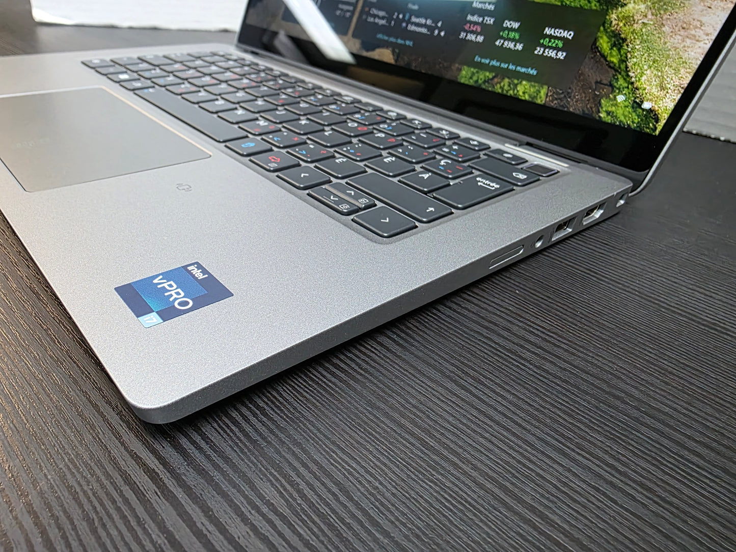 Dell Latitude 5340 2-in-1 13.3" Touch Intel Core i7 1365U