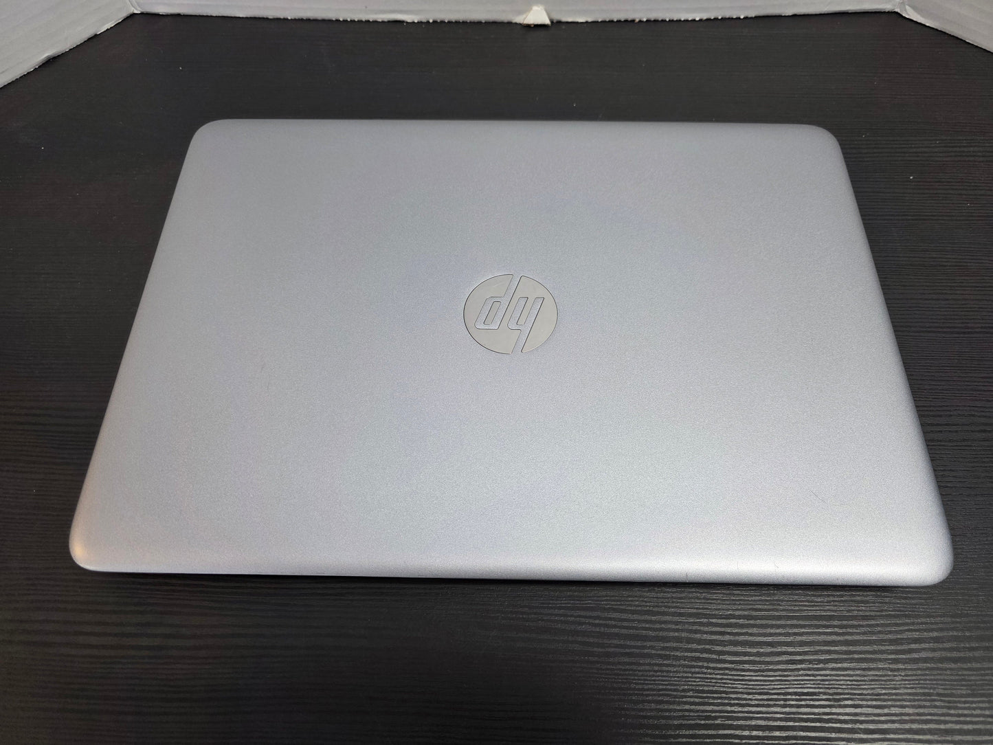 HP EliteBook 840 G3 14" Intel Core i5 6200U (Clavier rétro-éclairé)