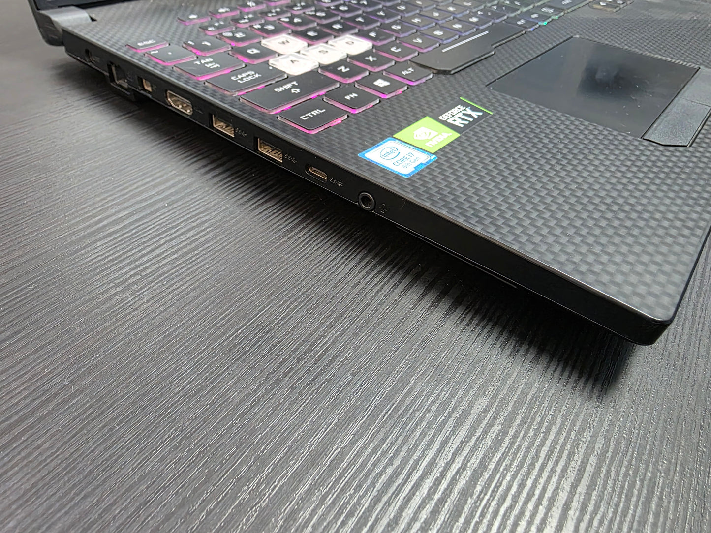 ASUS GL504GW 15.6" Intel Core i7-8750H (RTX 2070)