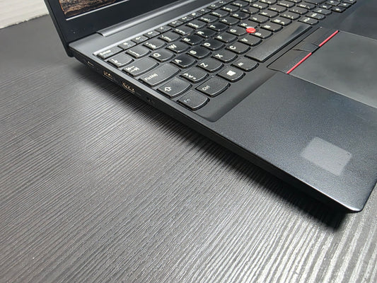Lenovo ThinkPad E15 Gen 2 15.6" Intel Core i5 1135G7