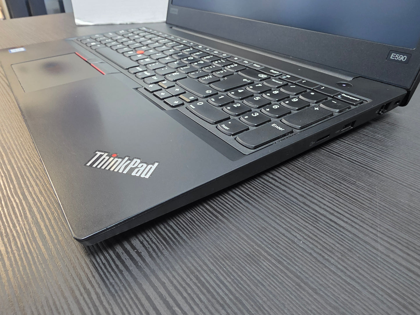 Lenovo ThinkPad E590 15.6" Intel Core i5 8265U